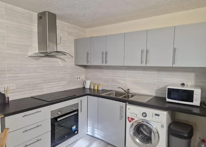Contemporary 2 Bedroom In Apartamento Limerick Junction